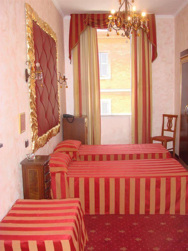 Residenza Vaticana Rome Exterior photo